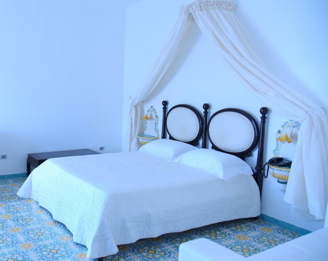 Resort & Relax Masseria Celidonia Lizzano  Extérieur photo